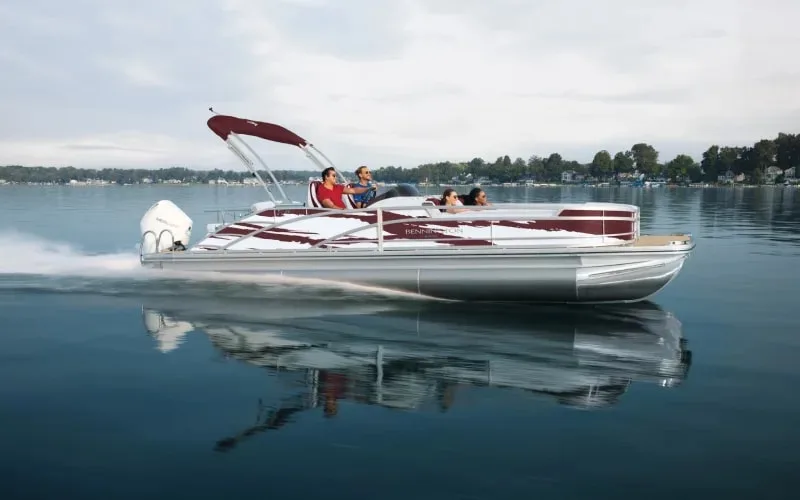 Midwest Boats and Trailers Bennington Boats (7)